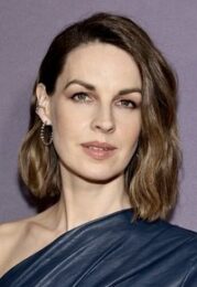 Jessica Raine