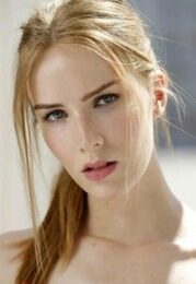 Charlotte Kirk