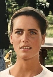 Kirsten Baker
