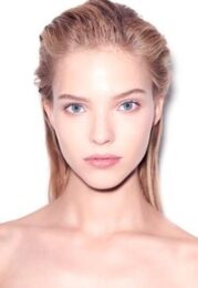 Sasha Luss