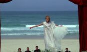 La Belle Captive izle (1983)
